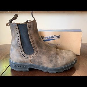 Blundstone Women’s Chelsea boot, style 1351